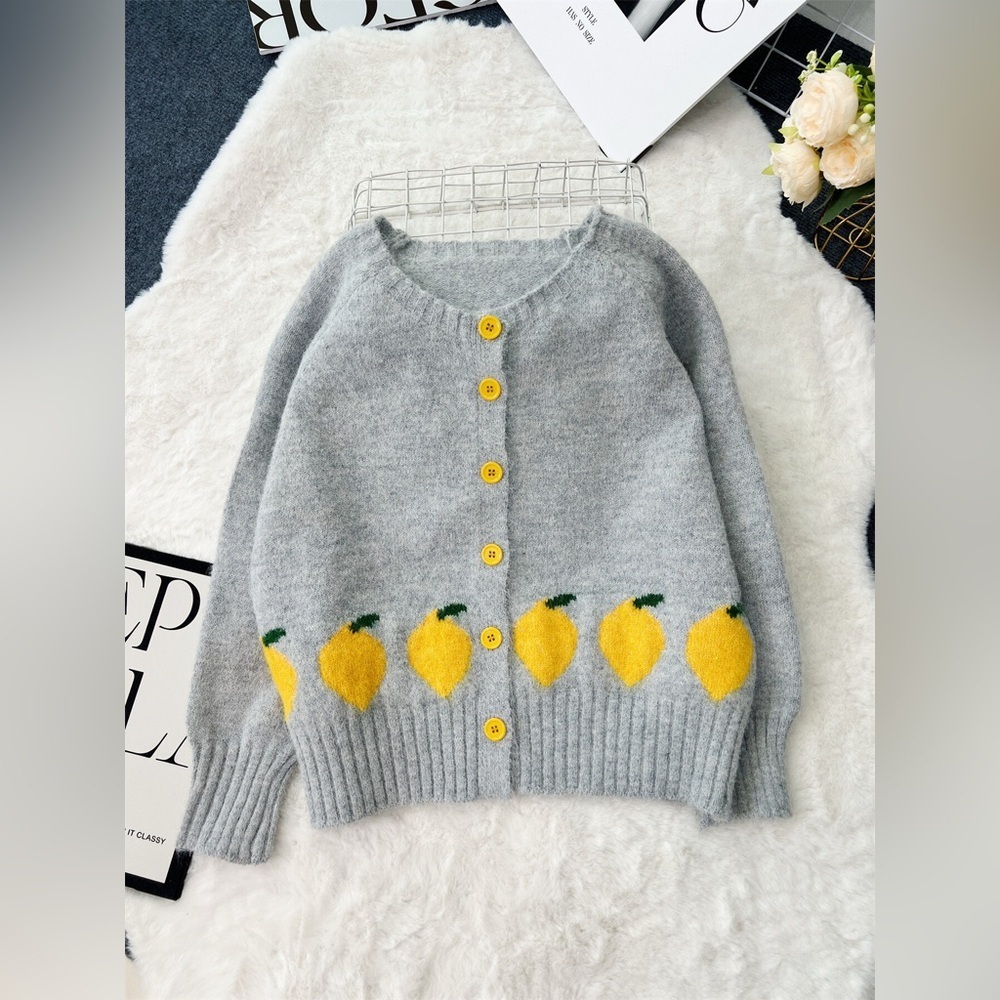 Lemon Pattern Button-Up Cardigan - Picture 5 of 16